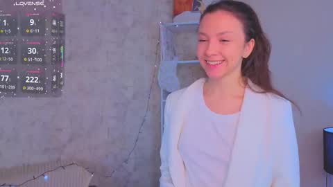 Snapshot of ebonyleibenstein chatting on December 2025 03:34:01 AM Milly online show from December 2025 03:34:01 AM