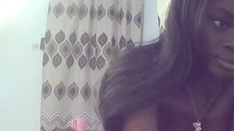 queen online show from October 2025 01:42:02 PM