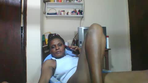 Snapshot of ebonyqueen4 chatting on November 2025 08:11:02 PM JACKLINE online show from November 2025 08:11:02 PM