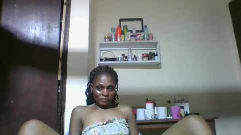 Snapshot of ebonyqueen4 chatting on December 2025 08:47:02 PM JACKLINE online show from December 2025 08:47:02 PM