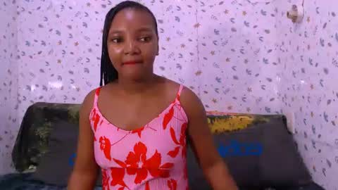 Snapshot of ebonysativa chatting on April 2026 04:57:01 AM ebonysativa online show from April 2026 04:57:01 AM