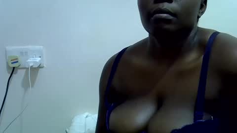 ebonytiffany online show from January 2025 11:43:01 PM