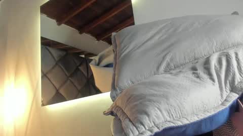 Snapshot of ebonyx40 chatting on April 2026 11:05:01 AM ebonyx40 online show from April 2026 11:05:01 AM