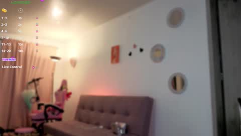 Colette online show from November 2025 12:14:02 AM