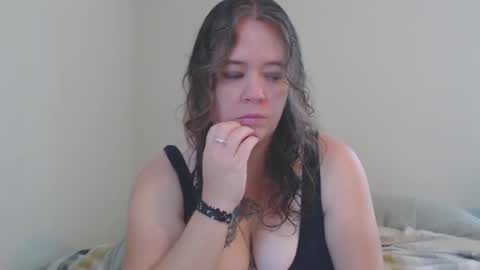 Weird Echo online show from September 2025 05:07:01 PM