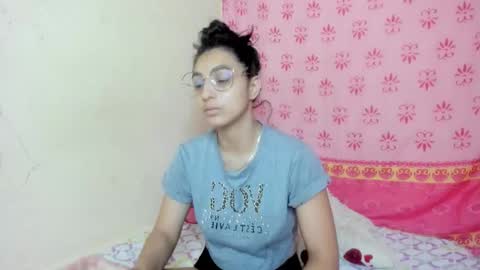    online show from November 2025 01:00:02 PM