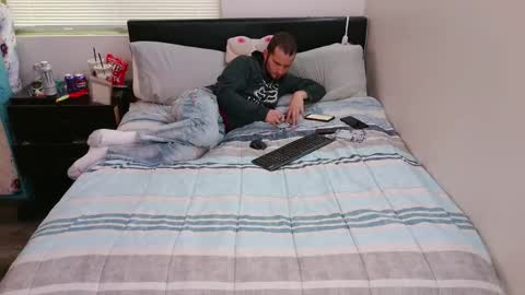 eclipticice94 online show from December 2025 11:32:01 PM