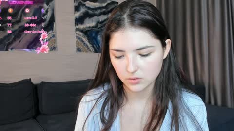 Viola online show from December 2024 03:15:01 PM