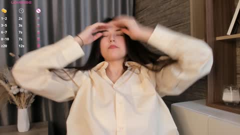 Viola online show from February 2025 01:11:01 PM