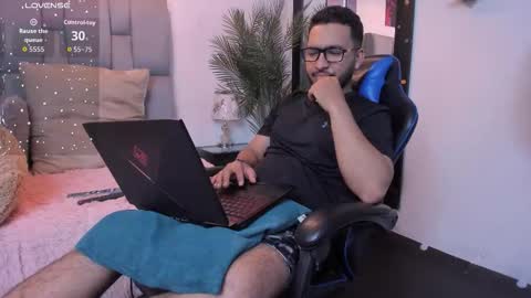 edahi1386 online show from September 2025 01:29:02 AM