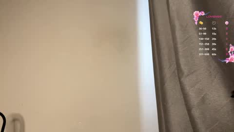 Mia online show from April 2026 07:49:01 AM