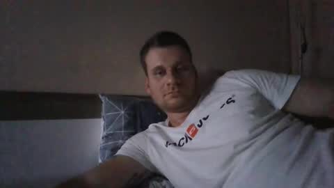 Snapshot of edd402901 chatting on May 2026 03:23:01 AM edd402901 online show from May 2026 03:23:01 AM