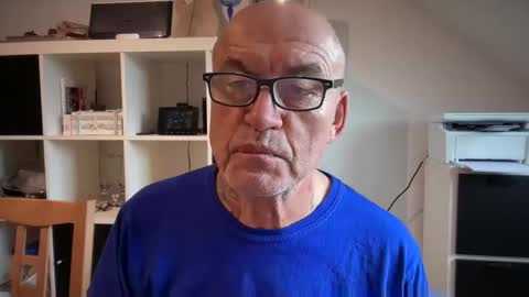 Snapshot of eddelmar chatting on March 2026 10:08:01 AM eddelmar online show from March 2026 10:08:01 AM