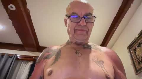 Snapshot of eddelmar chatting on March 2026 01:14:02 PM eddelmar online show from March 2026 01:14:02 PM