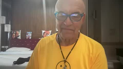 Snapshot of eddelmar chatting on March 2026 09:53:02 AM eddelmar online show from March 2026 09:53:02 AM
