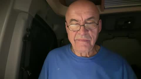 Snapshot of eddelmar chatting on July 2026 10:12:01 PM eddelmar online show from July 2026 10:12:01 PM