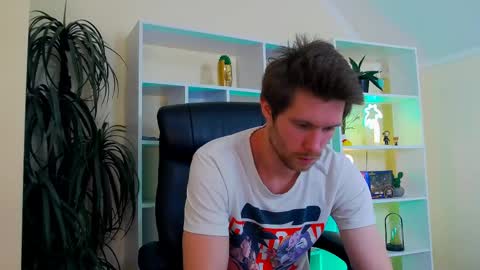 eddie_baker online show from April 2026 02:33:01 PM