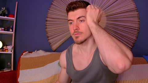 Snapshot of eddieds chatting on February 2026 03:58:02 AM Eddie online show from February 2026 03:58:02 AM