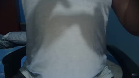 Snapshot of edenjuice chatting on April 2026 07:16:02 PM EdenJuice online show from April 2026 07:16:02 PM