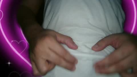 Snapshot of edenjuice chatting on April 2026 09:06:02 PM EdenJuice online show from April 2026 09:06:02 PM