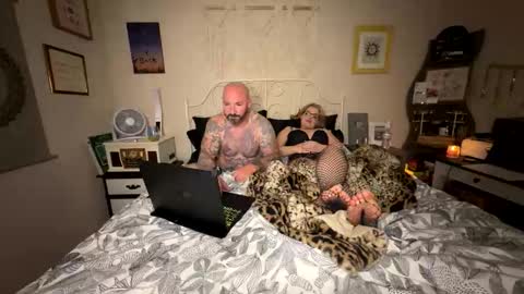 Snapshot of edennyxxx chatting on May 2026 04:09:01 AM Eden nyxxx and Edens adam online show from May 2026 04:09:01 AM