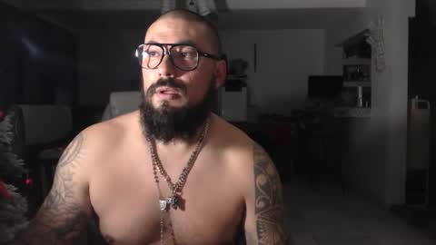 edgarram83 online show from December 2024 07:09:01 AM