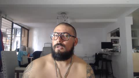 edgarram83 online show from February 2025 11:24:02 PM