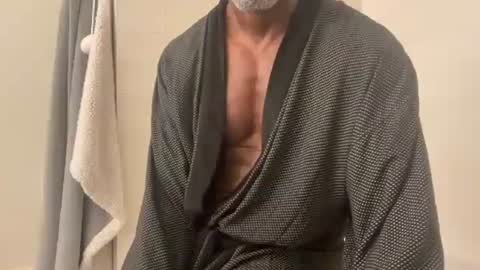 Snapshot of edgingdaddy chatting on March 2025 02:43:02 AM Dad online show from March 2025 02:43:02 AM