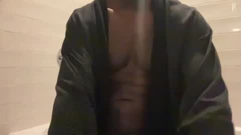 Snapshot of edgingdaddy chatting on November 2025 02:43:01 AM Dad online show from November 2025 02:43:01 AM