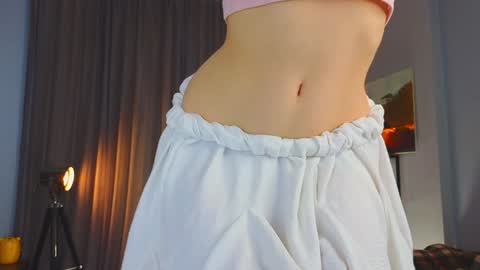 Im Sally  Im new here   lets meet online show from February 2025 09:19:01 AM