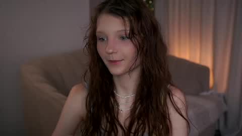 Snapshot of edithgalpin chatting on May 2026 11:54:01 PM Lisa online show from May 2026 11:54:01 PM