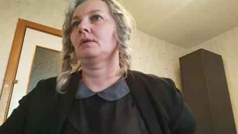Snapshot of edithmanning chatting on May 2026 05:21:01 PM edithmanning online show from May 2026 05:21:01 PM