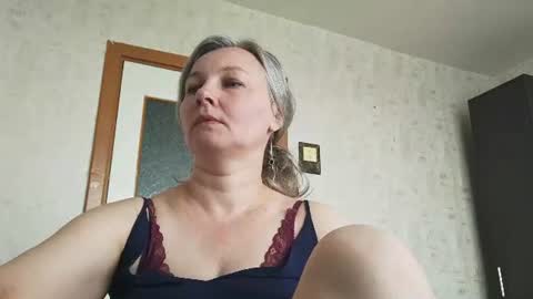 Snapshot of edithmanning chatting on June 2026 06:21:02 AM edithmanning online show from June 2026 06:21:02 AM