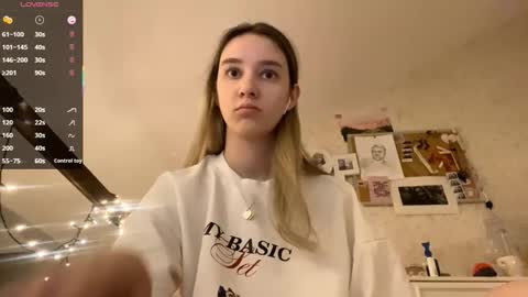 Snapshot of edlinhazleton chatting on October 2025 05:21:01 PM Dana online show from October 2025 05:21:01 PM