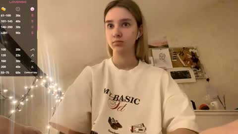 Snapshot of edlinhazleton chatting on October 2025 03:39:02 AM Dana online show from October 2025 03:39:02 AM