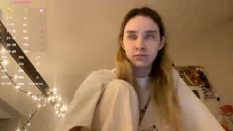 Snapshot of edlinhazleton chatting on November 2025 06:12:01 PM Dana online show from November 2025 06:12:01 PM