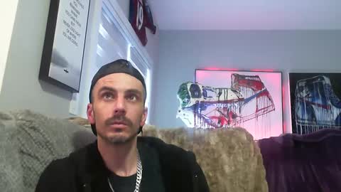 Snapshot of edmonton1985780 chatting on March 2025 06:07:01 PM edmonton1985780 online show from March 2025 06:07:01 PM