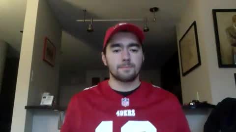 Snapshot of edmundfitz75 chatting on January 2026 10:37:01 PM EddieFitz75 online show from January 2026 10:37:01 PM