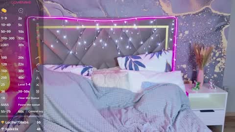 Snapshot of ednadavis chatting on April 2026 11:24:01 AM ednadavis online show from April 2026 11:24:01 AM