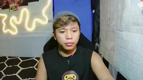 urasian chub online show from December 2025 08:25:01 PM