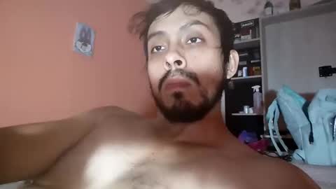 Snapshot of eduar99latino chatting on April 2026 07:44:01 PM Eduar99 online show from April 2026 07:44:01 PM