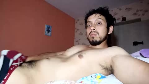 Snapshot of eduar99latino chatting on May 2026 05:04:01 AM Eduar99 online show from May 2026 05:04:01 AM