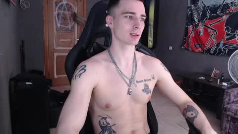 Snapshot of eduard_loveee chatting on May 2026 09:47:01 AM Eduar online show from May 2026 09:47:01 AM
