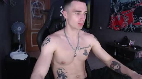Snapshot of eduard_loveee chatting on June 2026 01:09:02 PM Eduar online show from June 2026 01:09:02 PM