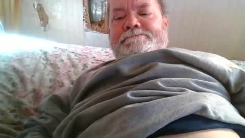 Snapshot of edwalters chatting on January 2025 08:05:02 PM Eddie online show from January 2025 08:05:02 PM