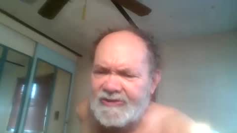 Snapshot of edwalters chatting on March 2025 09:18:02 PM Eddie online show from March 2025 09:18:02 PM