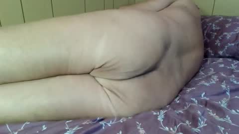 Snapshot of edwalters chatting on October 2025 02:44:01 AM Eddie online show from October 2025 02:44:01 AM