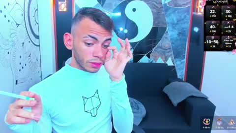 Snapshot of edward_24_ chatting on December 2024 08:33:02 AM Edward Colleman online show from December 2024 08:33:02 AM