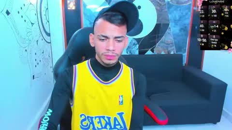 Snapshot of edward_24_ chatting on January 2025 04:18:01 AM Edward Colleman online show from January 2025 04:18:01 AM