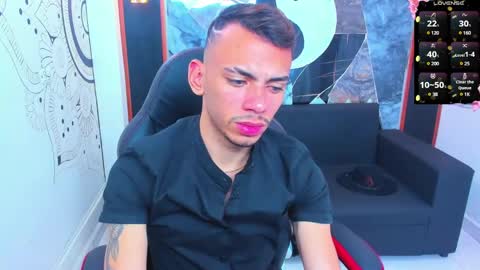 Snapshot of edward_24_ chatting on January 2025 04:39:01 AM Edward Colleman online show from January 2025 04:39:01 AM